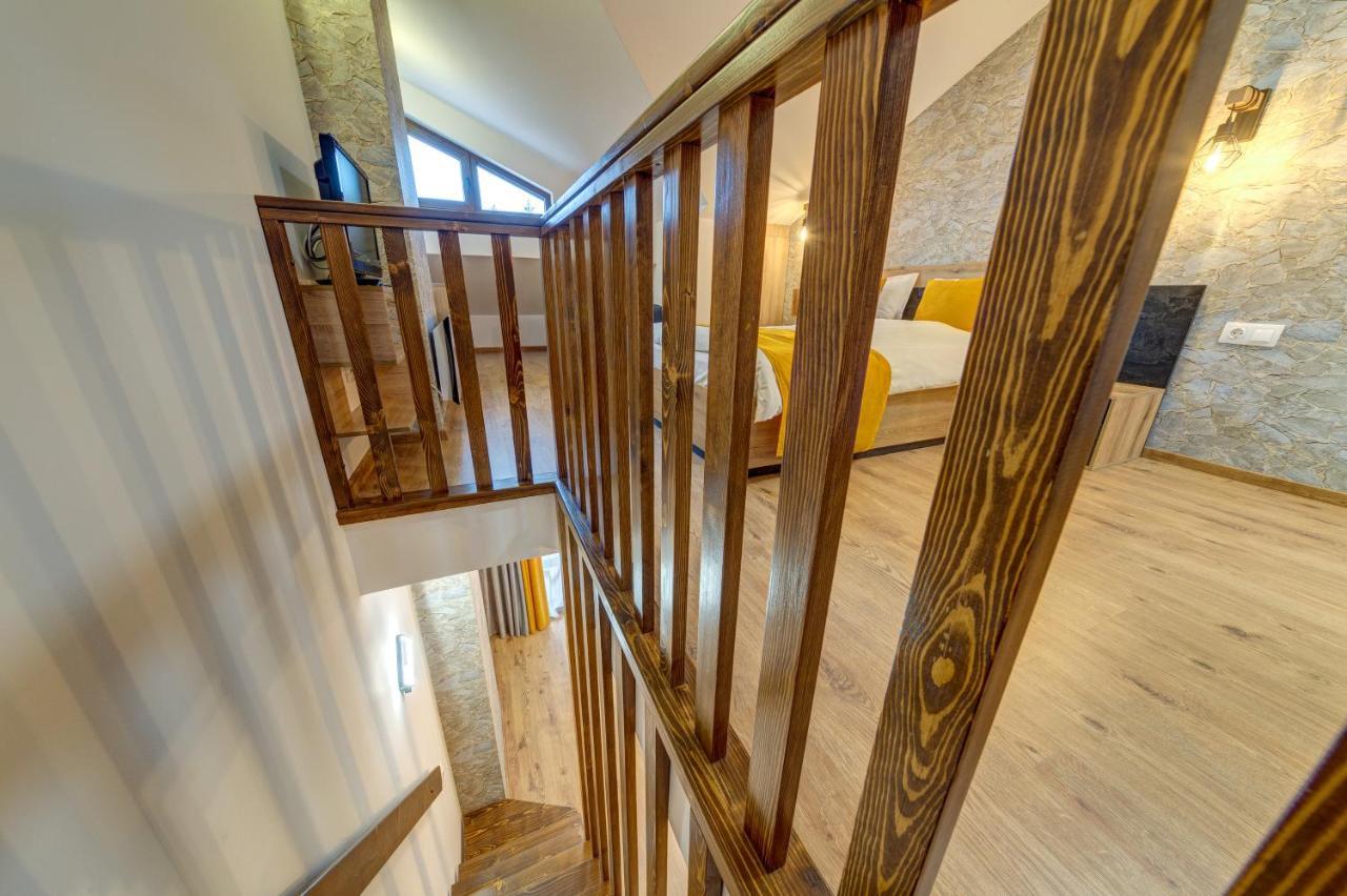 Skyday Penthouse Deluxe At Oak Residence Smolyan Exterior photo